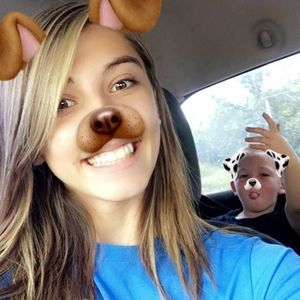 Meet your Posher, Chelsey